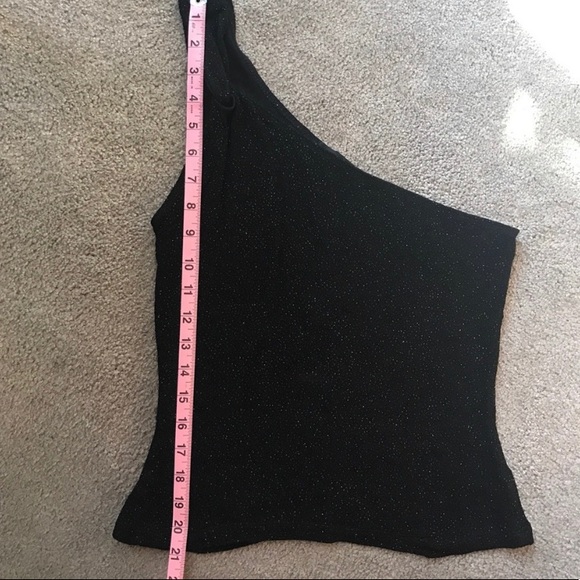 HP Vingage One Shoulder Asymmetrical Top - Picture 9 of 10